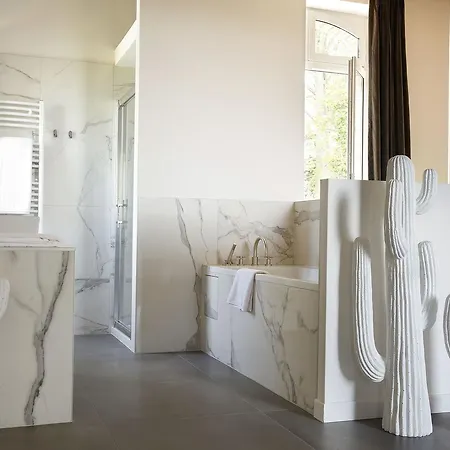 Bed & Breakfast Le Manoir De La / Adults Only 3*