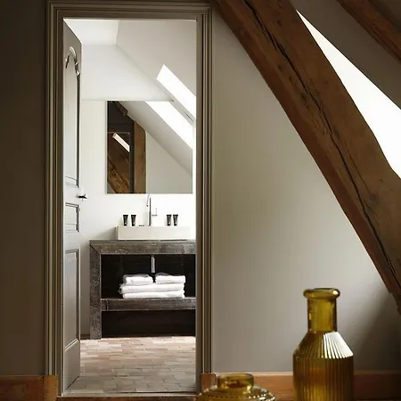 Le Manoir De La / Adults Only Bed & Breakfast 3*
