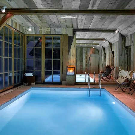 Le Manoir De La / Adults Only *